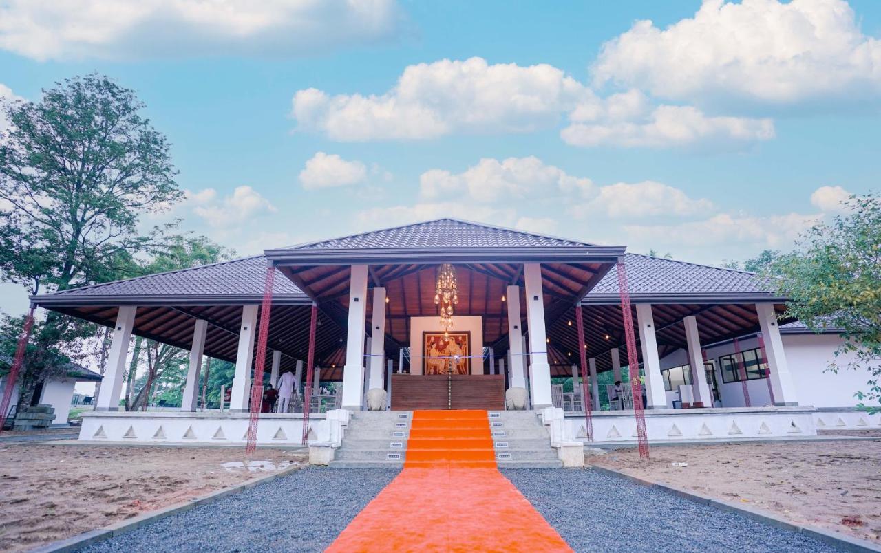 Miracle Resorts & Villas Polonnaruwa Eksteriør bilde