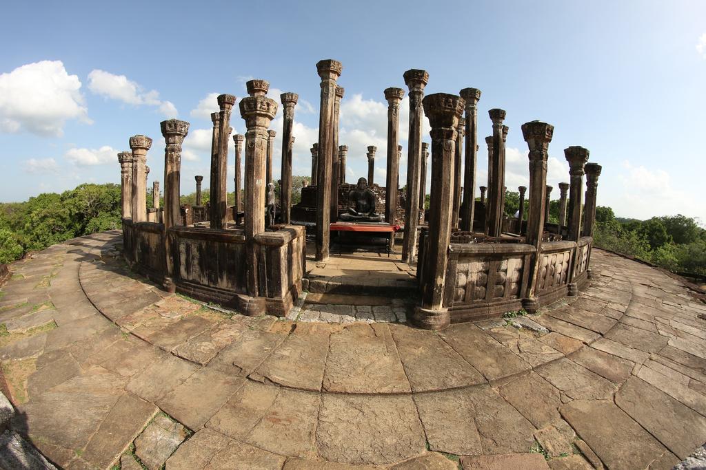 Miracle Resorts & Villas Polonnaruwa Eksteriør bilde