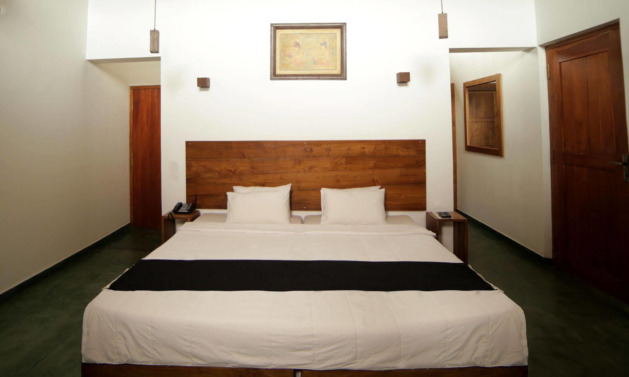 Miracle Resorts & Villas Polonnaruwa Eksteriør bilde